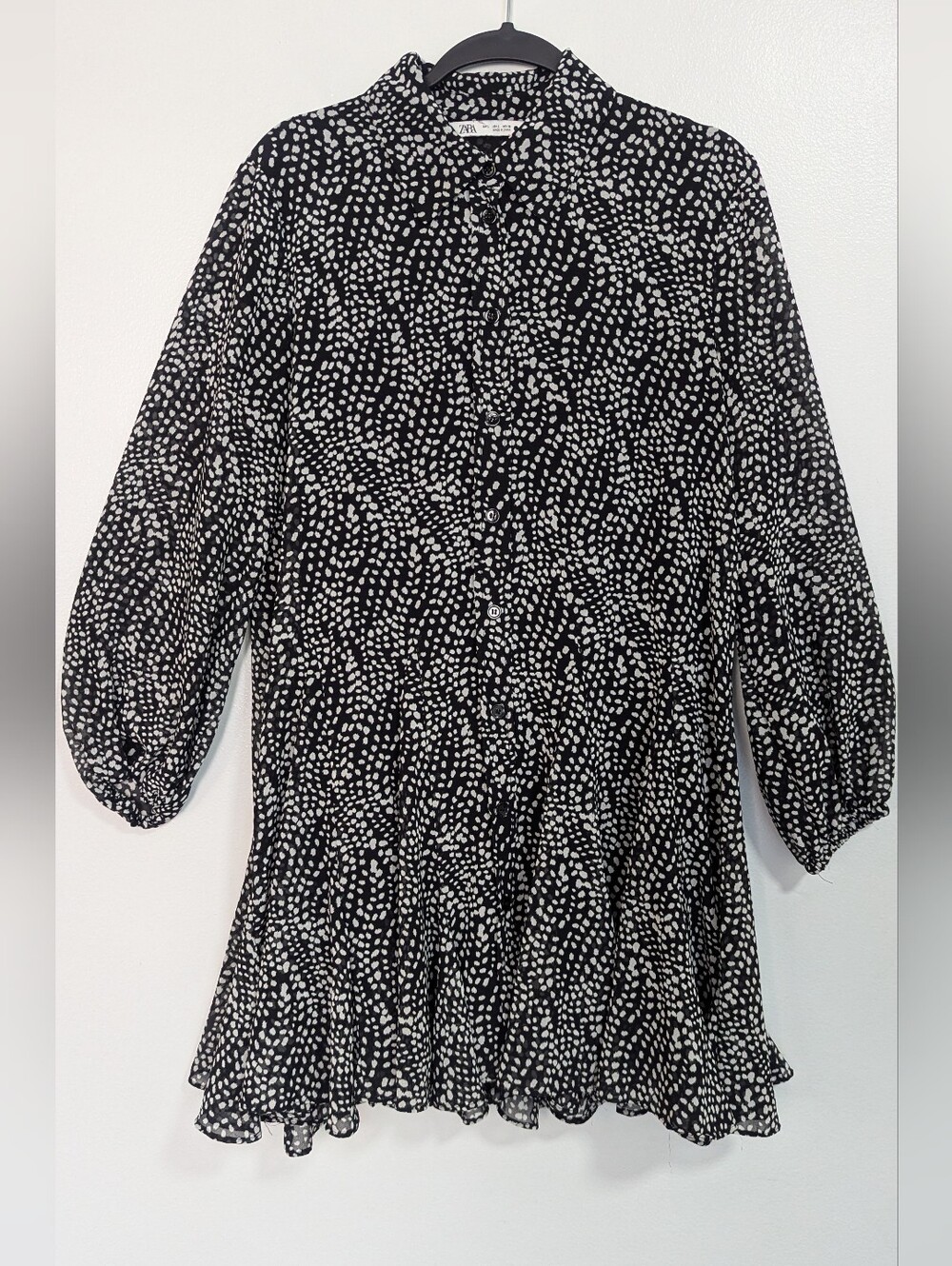 ZARA Size Large Black White Spotted Button Up Long Sleeve Ruffle Mini Dress